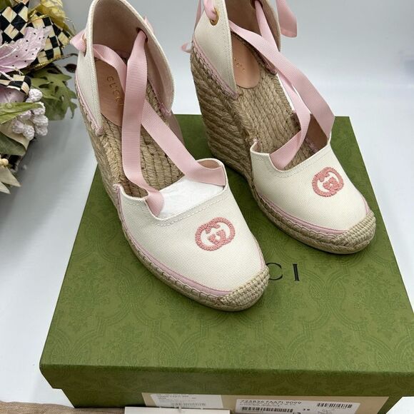 Women’s Gucci GG espadrilles with ribbon tie size 39 made in Spain - Picture 4 of 11